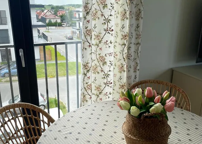 Aleja Poetow 公寓 *