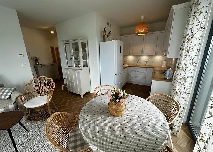 Aleja Poetow 公寓 *