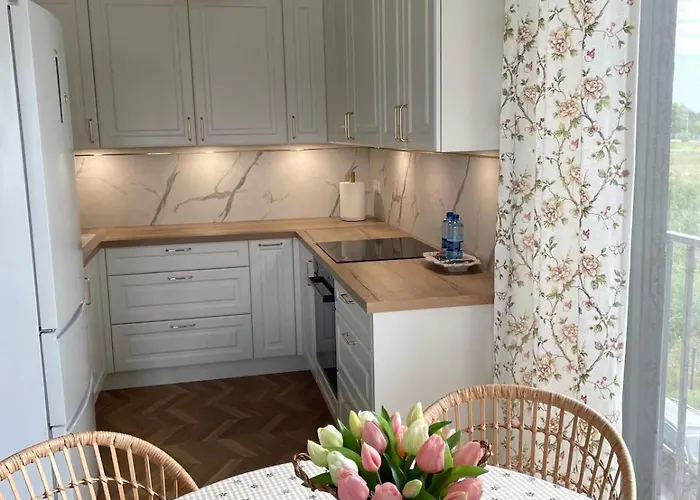 Aleja Poetow * 霍伊尼采